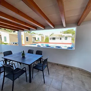 https://villa-sol-del-sur-10.balearic-islands.net